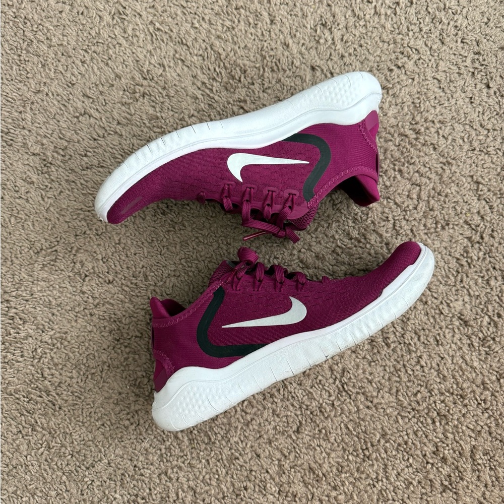 Nike Magenta and White Running Shoes